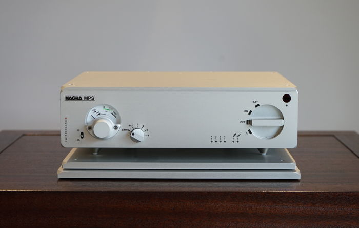 Nagra MPS Power Supply w/ Optional Battery and VFS