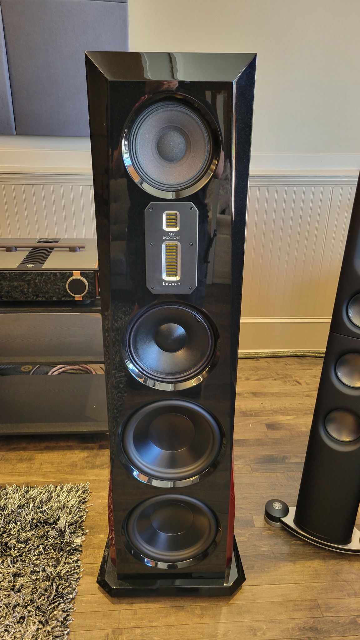 Legacy Audio - Aeris Full Range Loudspeakers - Inspecte... 8