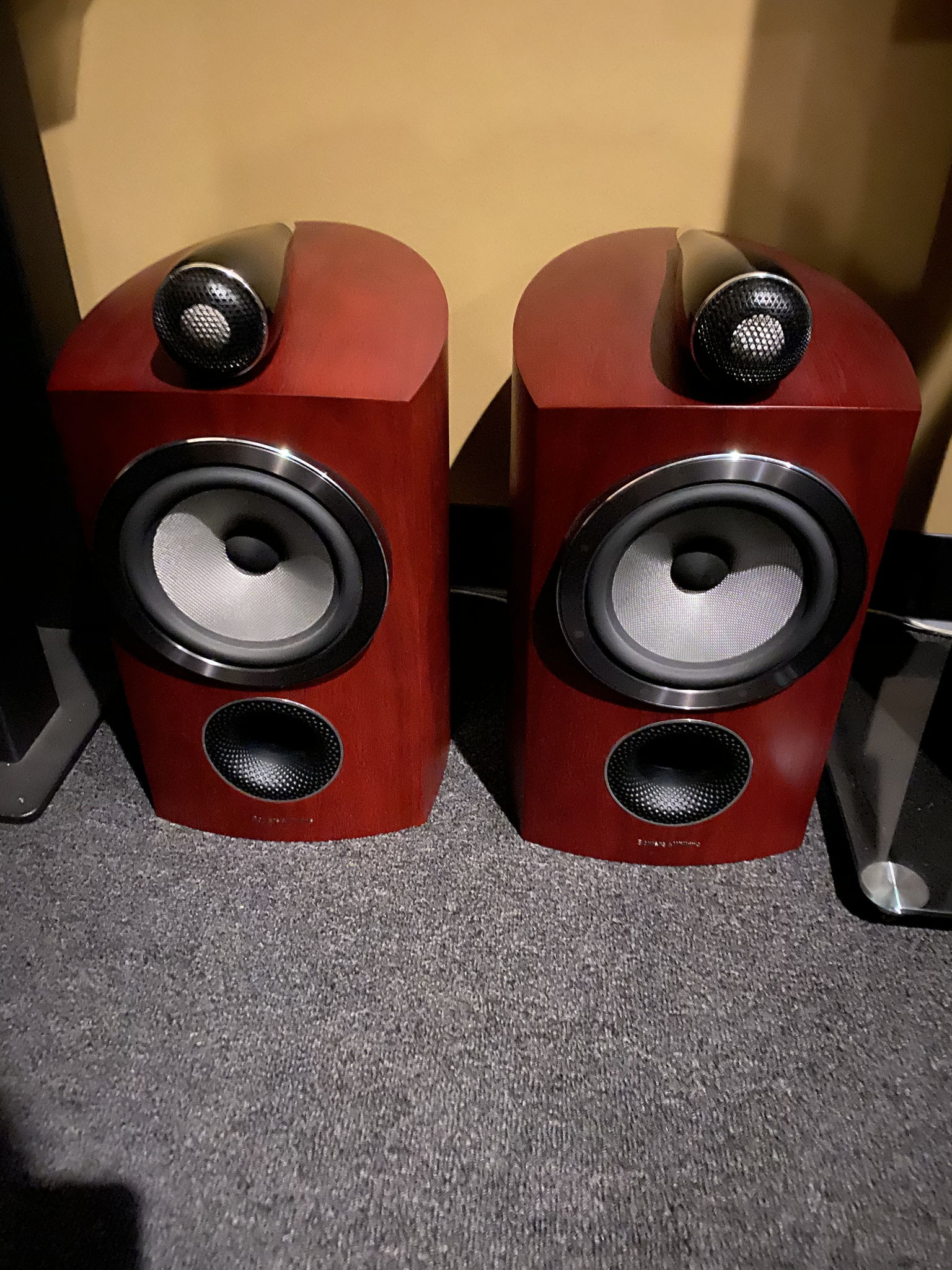 B&W (Bowers & Wilkins) 805 D3 with original stands 2