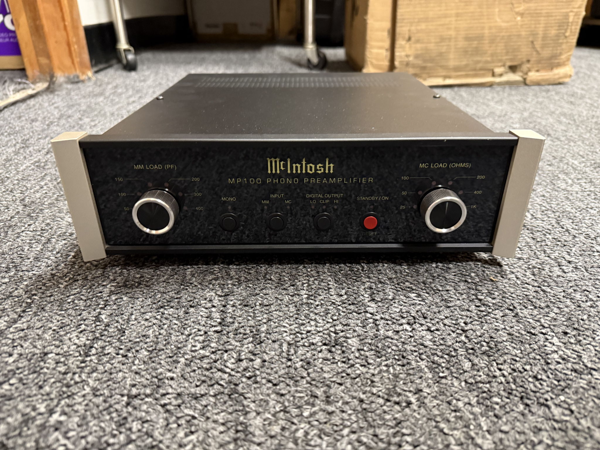 McIntosh MP100 5