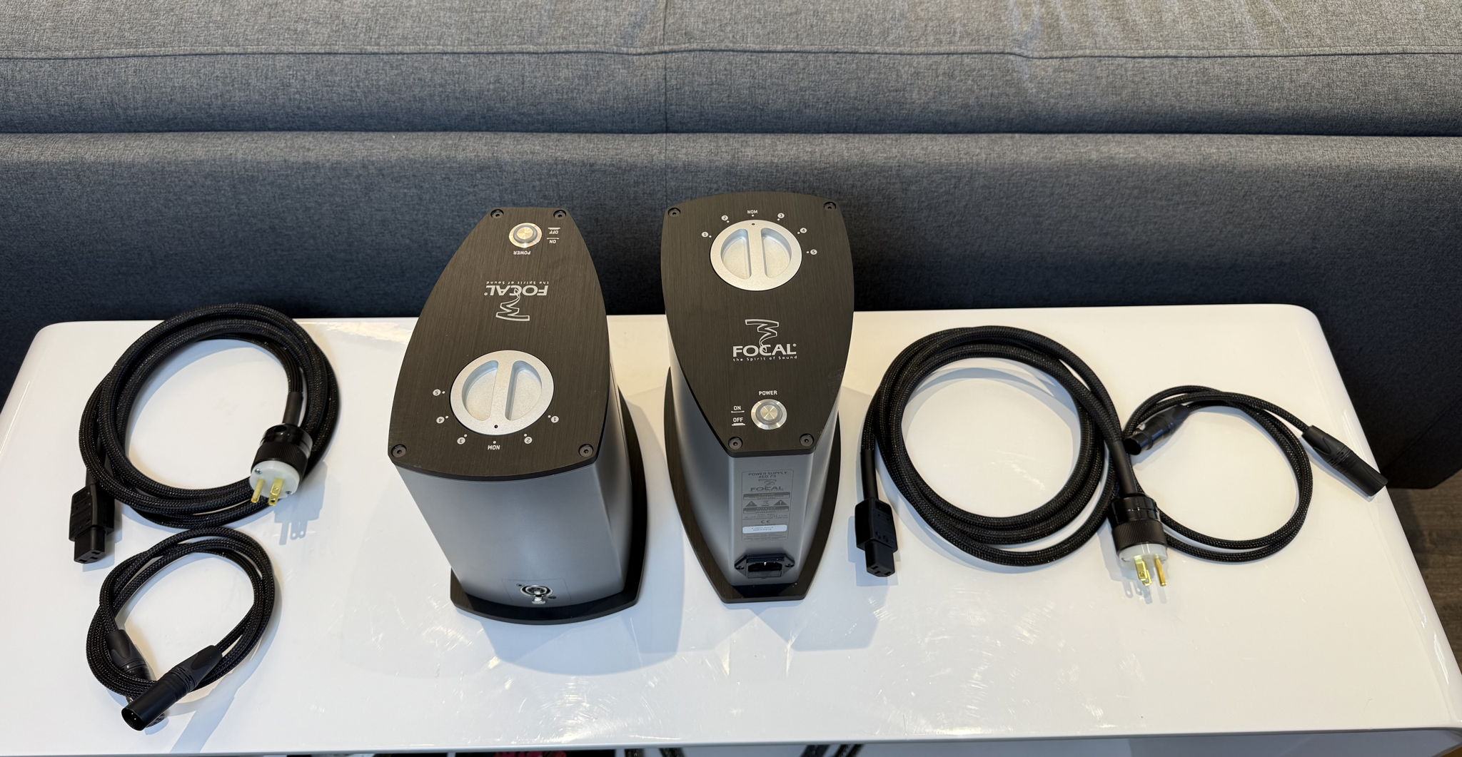 Focal - Grande Utopia EM EVO (Pair) - Natural Walnut Fi... 16