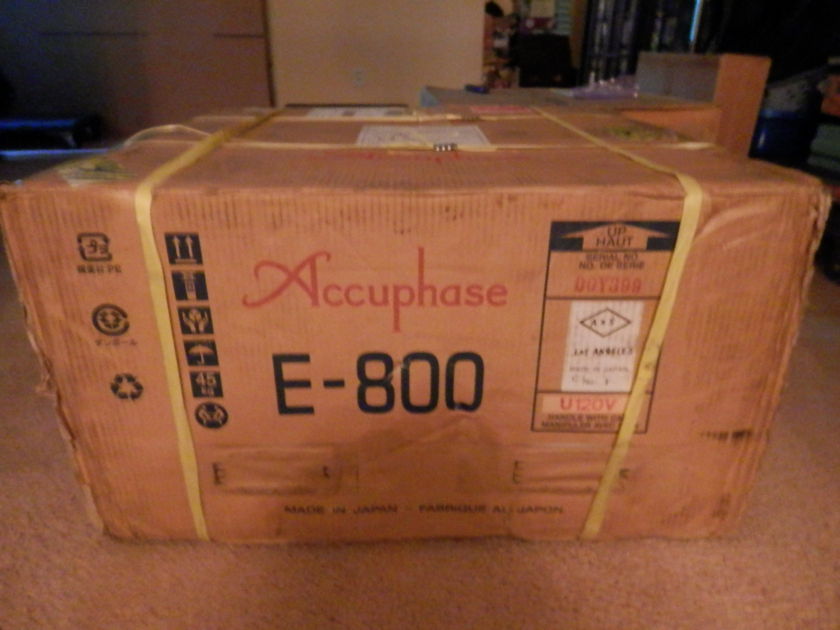 ACCUPHASE E-800 INTEGRATED   BRAND NEW IN BOX!!