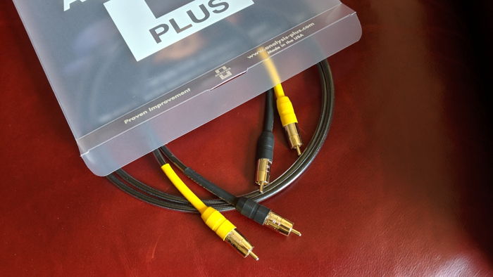 Analysis Plus Inc. Copper Oval-In MICRO RCA 1m Pair - NEW
