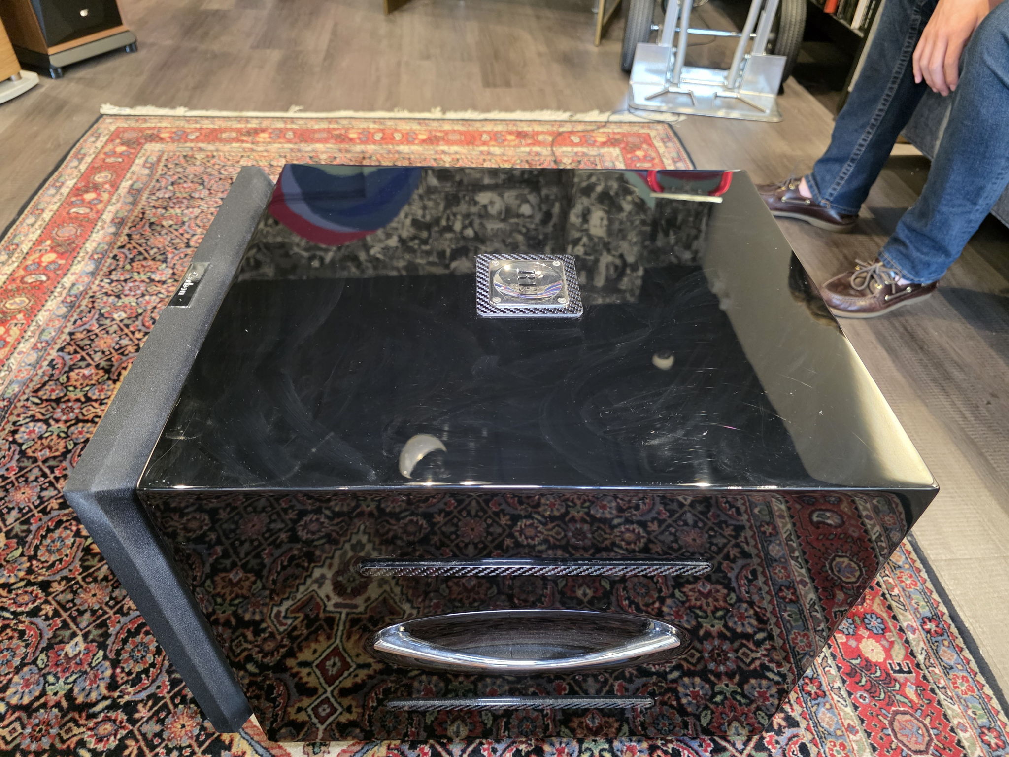 REL Acoustics Carbon Special Subwoofers (Pair) 8