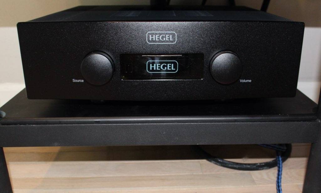 Hegel H390 Integrated Amplifier : With Warranty & Trade... 2