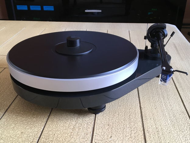 Pro-Ject RM-5 SE GORGEOUS with Speed Box II