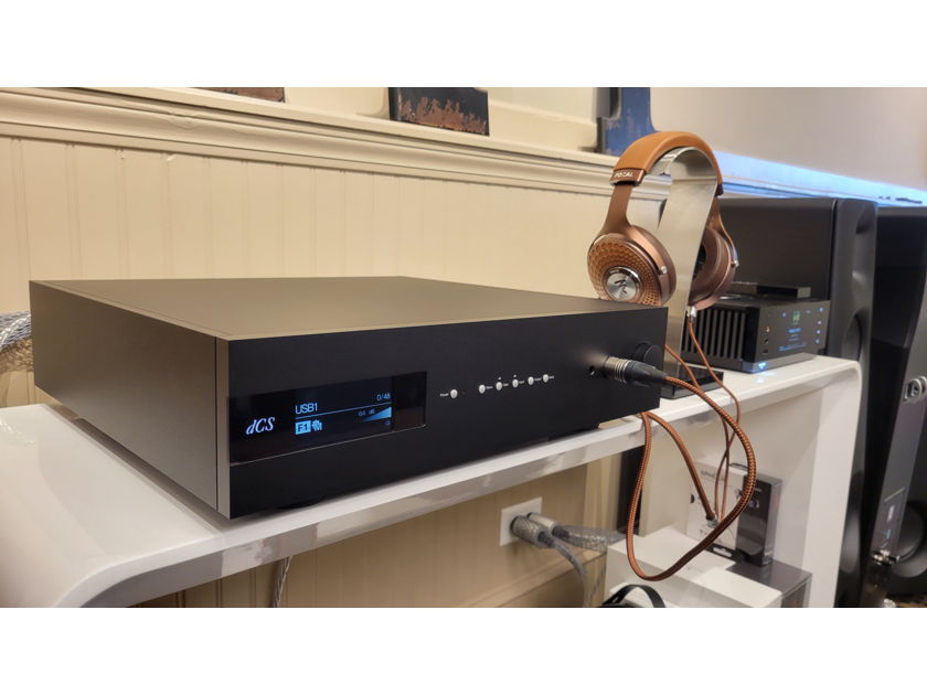 dCS - Bartok 2.0 with Headphone Amplifier - DAC - Music Streamer - Upsampler - Pre-amp - 12 Months Interest Free Financing Available!!! BTC Now Accepted!!!