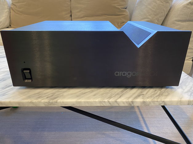 Aragon 4004 MKII Stereo Amplifier
