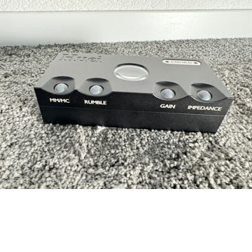 Chord Company Huei phonostage in black ex demo