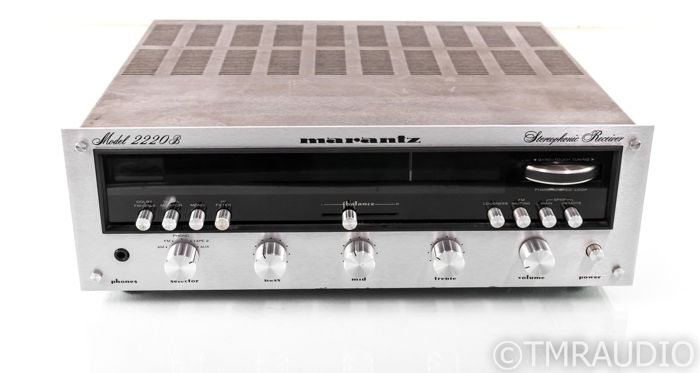 Marantz Model 2220B Vintage AM / FM Stereo Receiver; 22...
