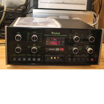 ◆ MX130 McIntosh ◆ プリアンプ THX認定本格機種♪ ステレオ/マルチチャンネルプリアンプ AVプリアンプ コントロールアンプ 正規品 ◆