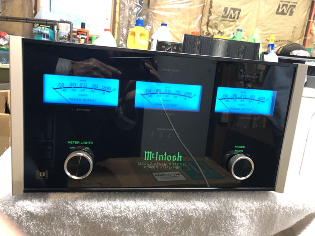 McIntosh MC207 In excellent condition, recently overhauled