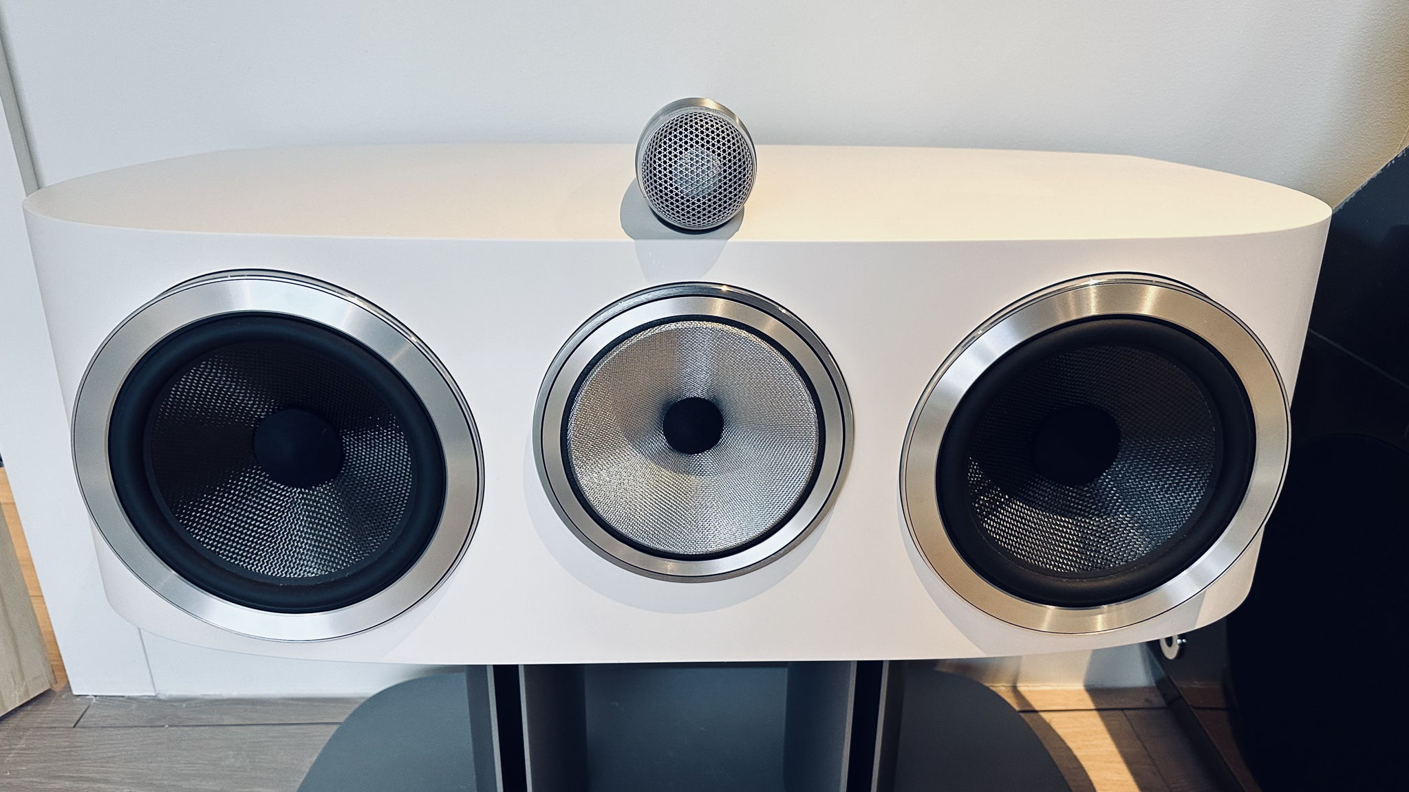 B&W Bowers & Wilkins HTM81 D4 Center Channel White Home...