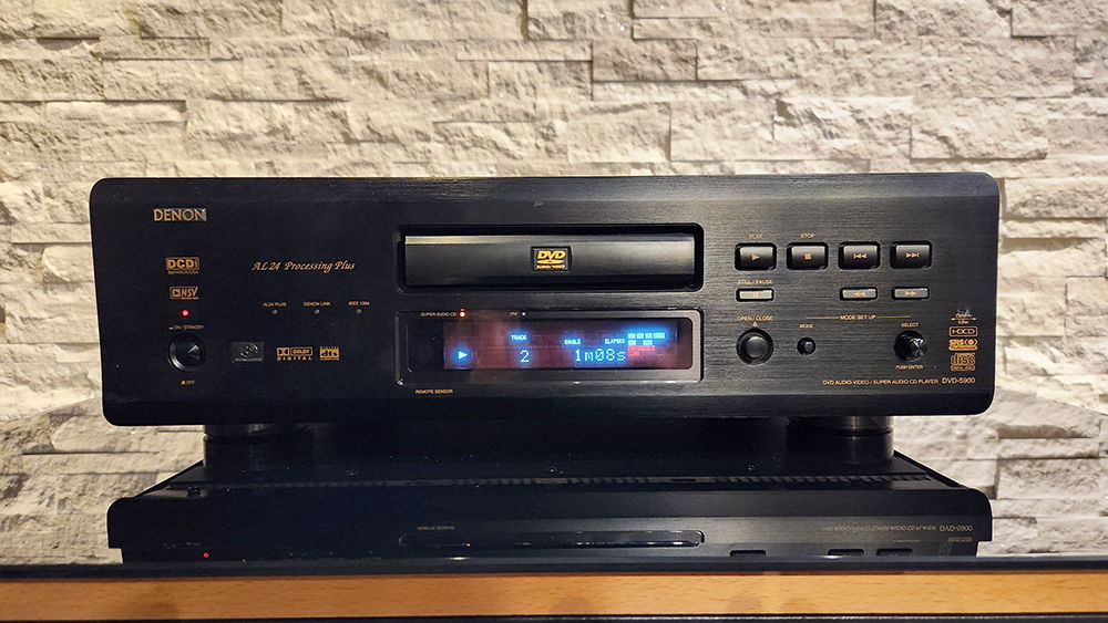 Denon DVD-5900 Reference CD / SACD Player