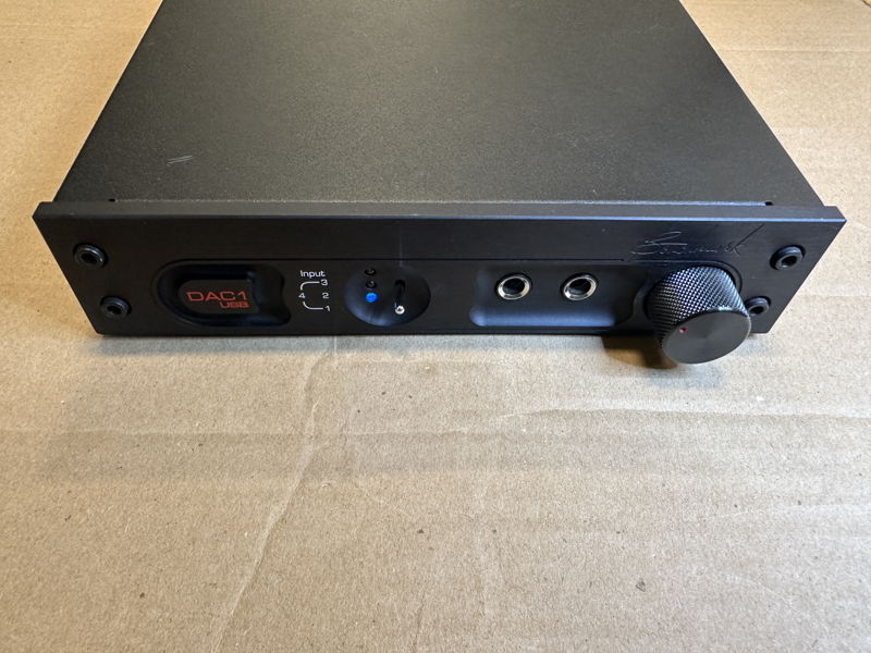 Benchmark DAC1 USB Digital to Analog Conve... For Sale | Audiogon