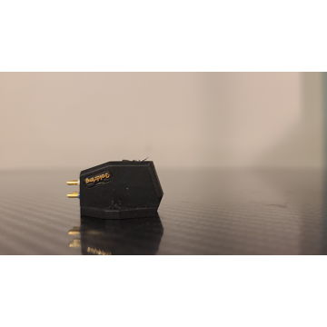 Goldring Elite Moving Coil Stereo Cartridge.