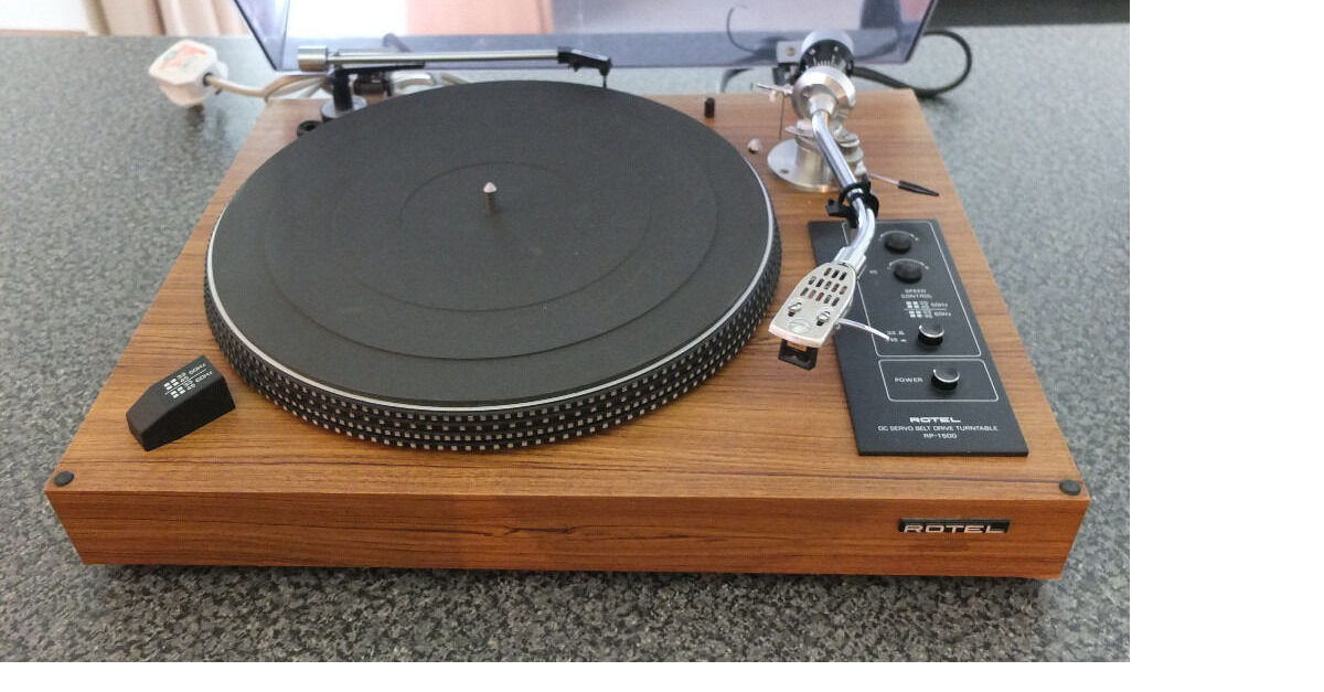 Rotel RP 1500 vintage turnatble for sale For Sale | Audiogon