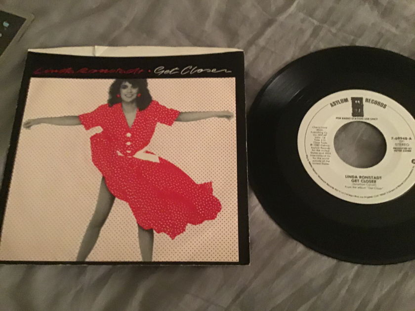 Linda Ronstadt  Get Closer Promo Mono/Stereo 45 With Picture Sleeve