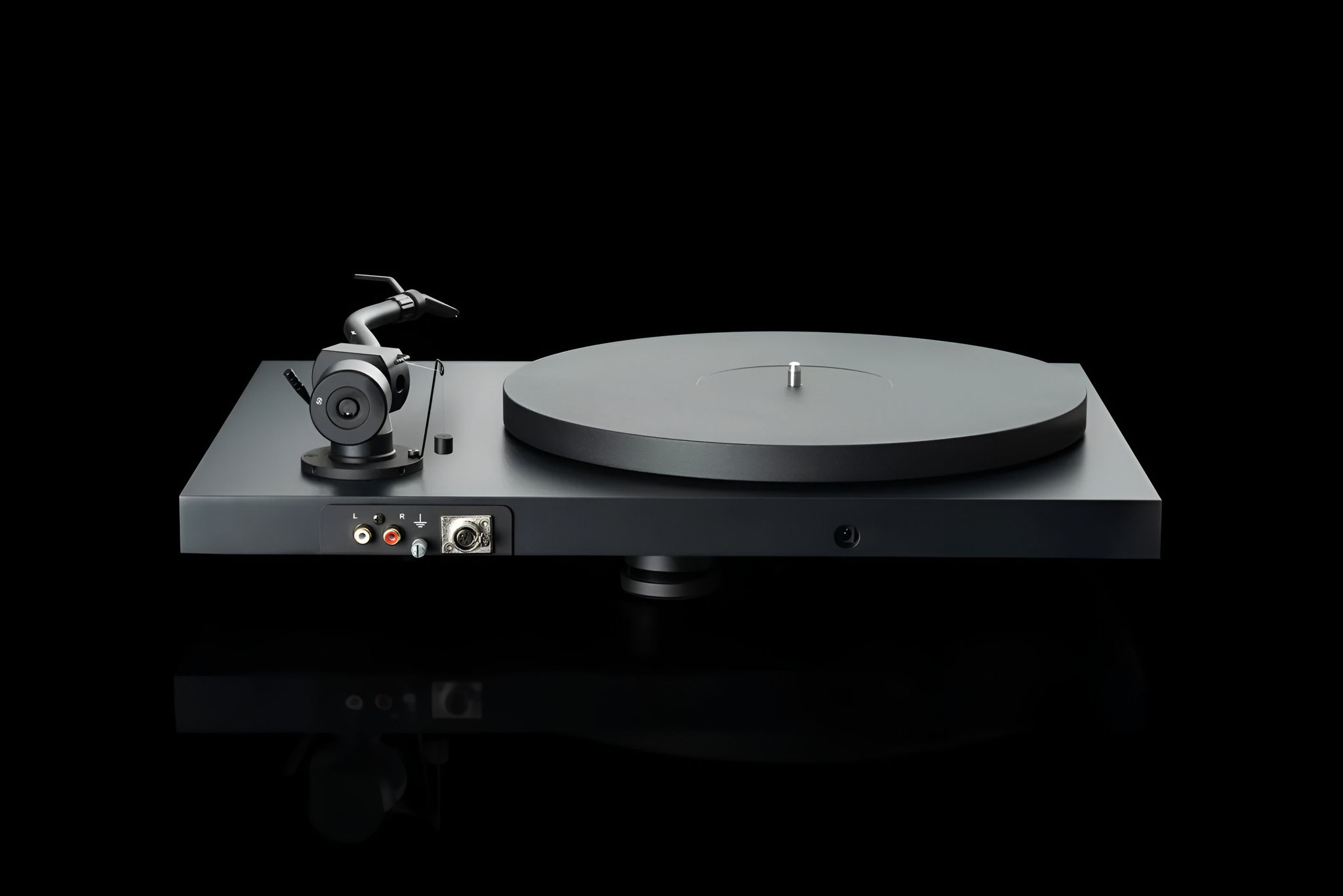 Pro-Ject Debut Pro S Turntable - Black with Easy-to-Swa... 10