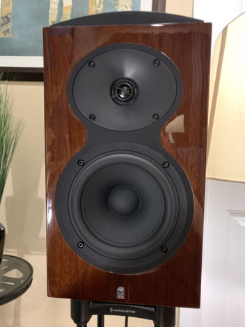 Revel Performa3 M106 Bookshelf speakers (pair)