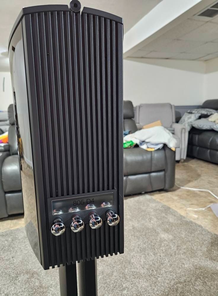 Bowers & Wilkins 805 D4 Bookshelf Speakers Black Pair 10