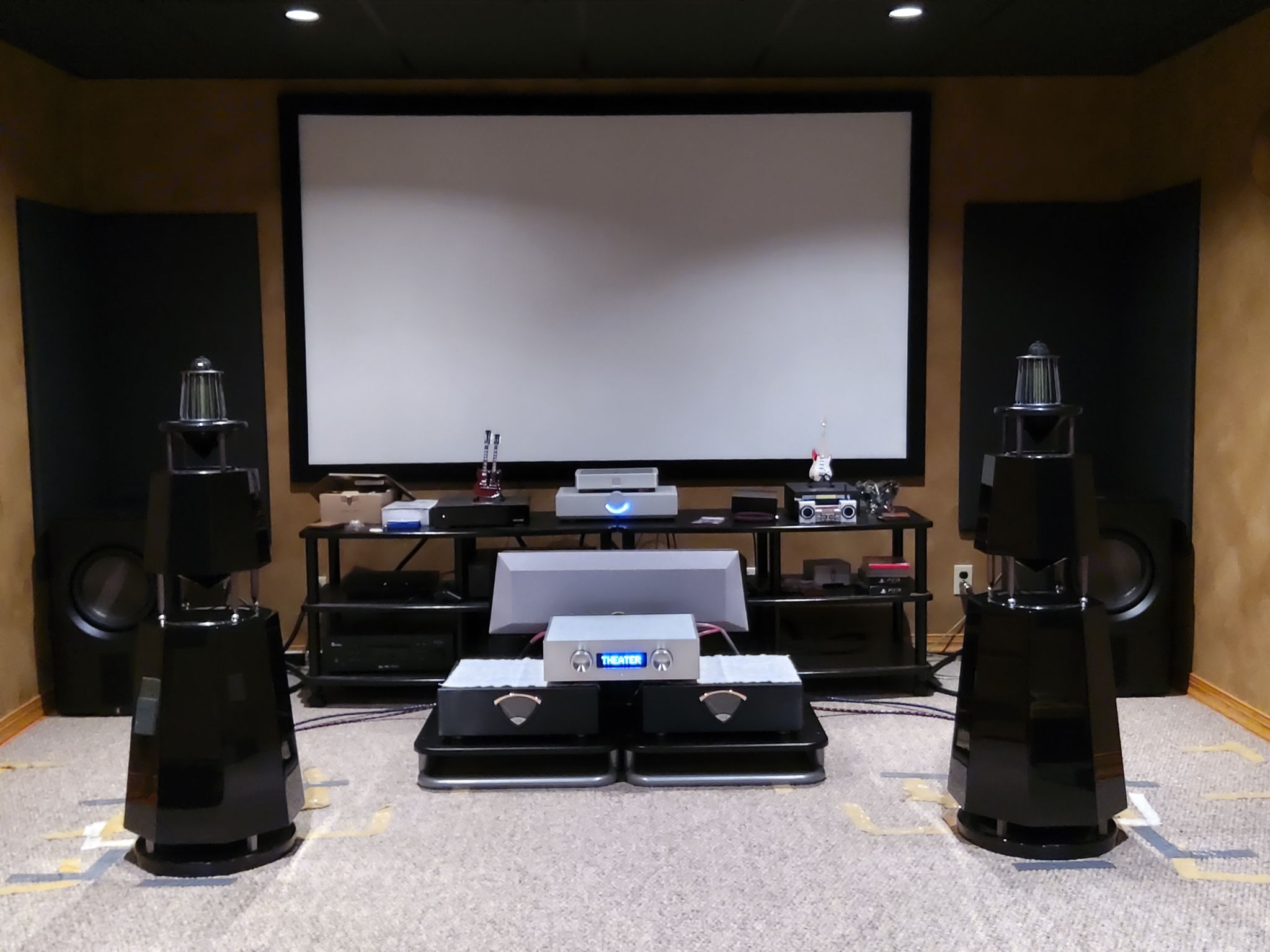 Kingsound King Tower; Perlisten D212s; COS Engineering; Kinki Studio; Iconoclast