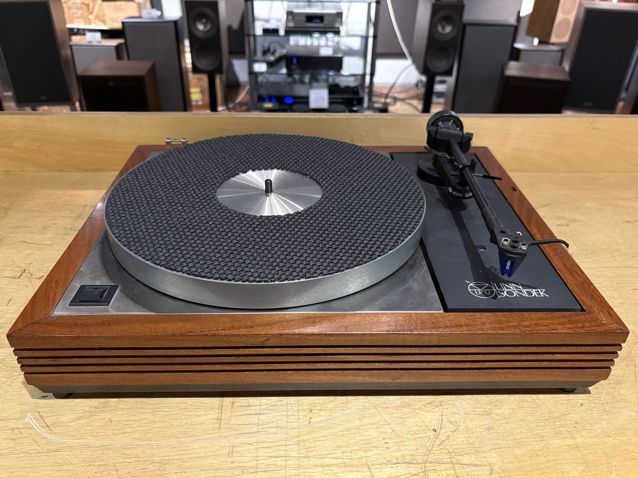 Linn Sondek LP12 Turntable w/ Linn Basik Plus Tonearm &... 2