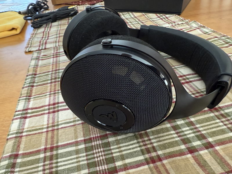 ヘッドホン focal elex Focal Elex Over-Ear Dynamic Driver Headphones – Headphones.com