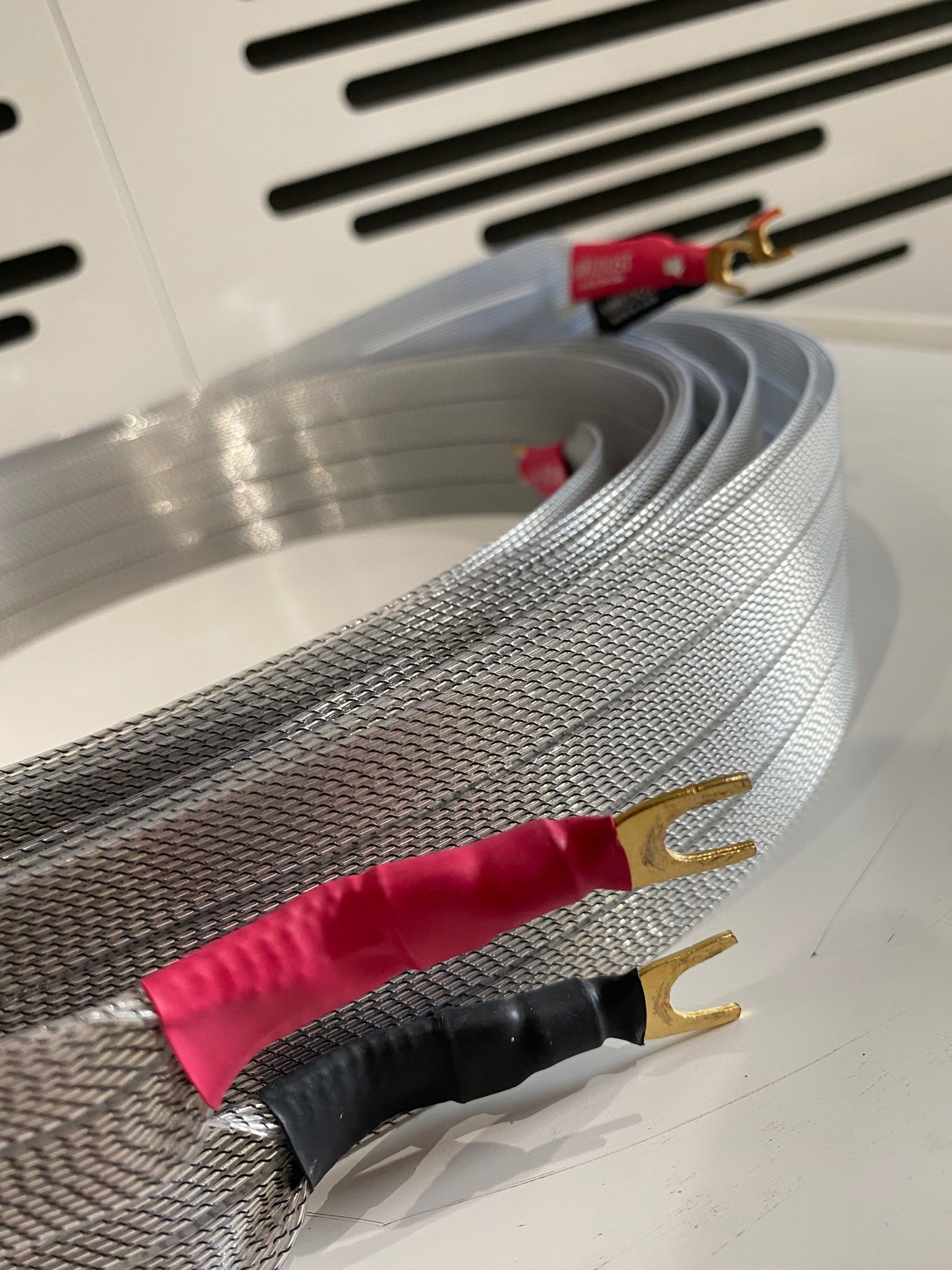 NORDOST V1 VALHALLA SPEAKER CABLE 4M   S>S - NEW PRICE 7