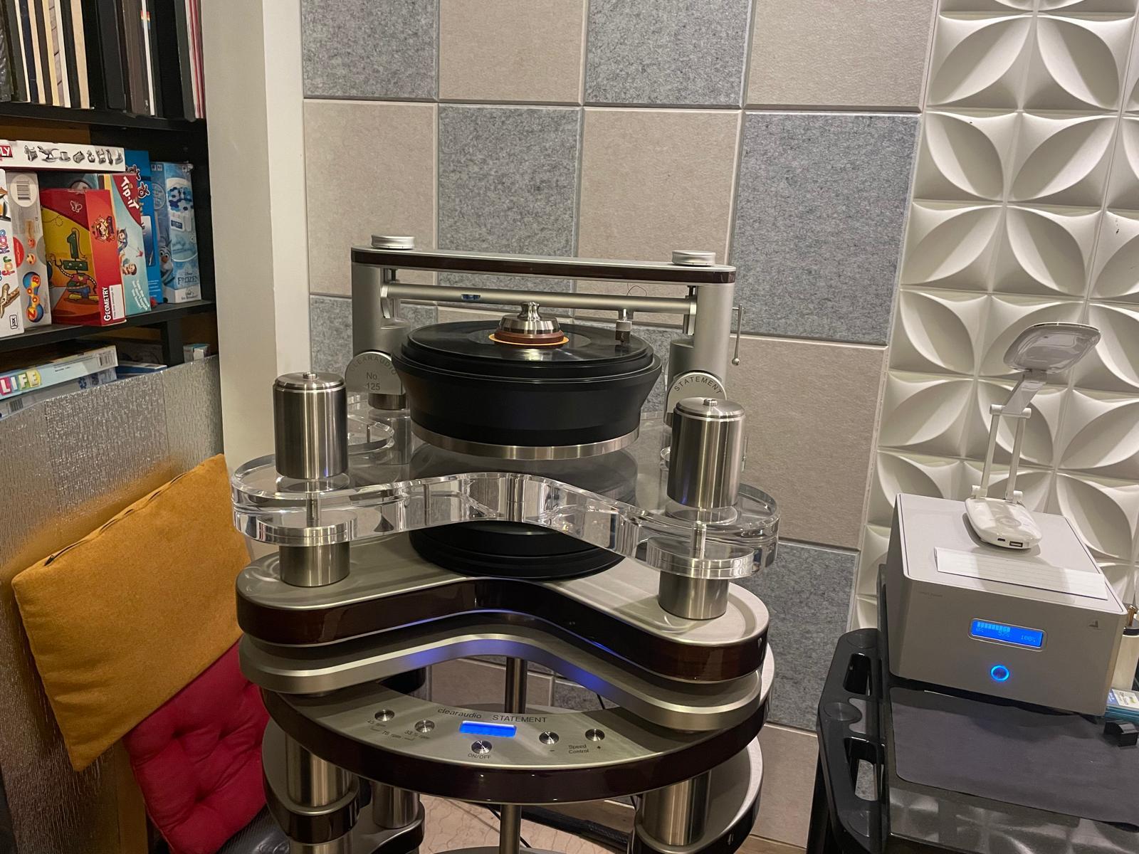 Clearaudio Statement V2 Turntable