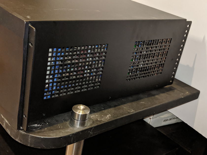 Datasat RA7300 Multi-Channel Power Amplifier in Black Finish