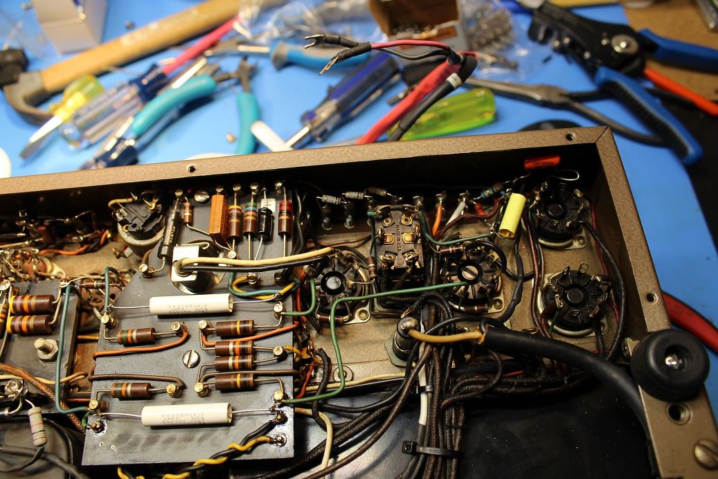 Marantz Model 2 Amplifiers - 1 Pair 6