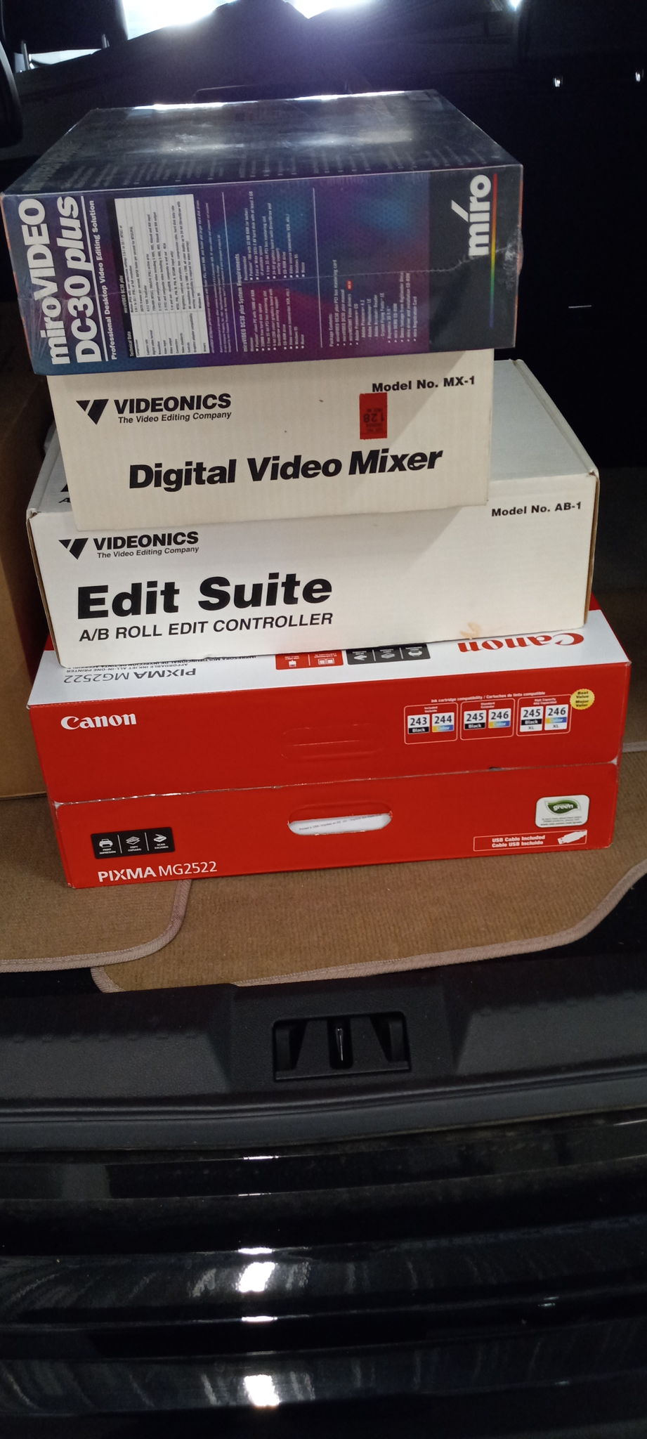 Videonics MX-1 DIGITAL VIDEO MIXER, AB-1 EDIT SUITE A/B...