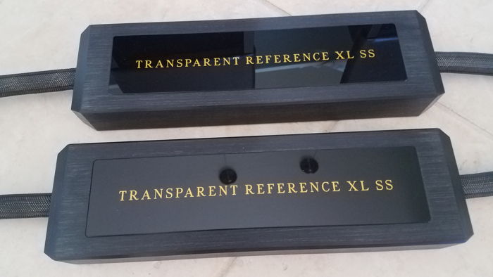 Transparent Reference XL SS Speaker Cables 8ft With Spa...