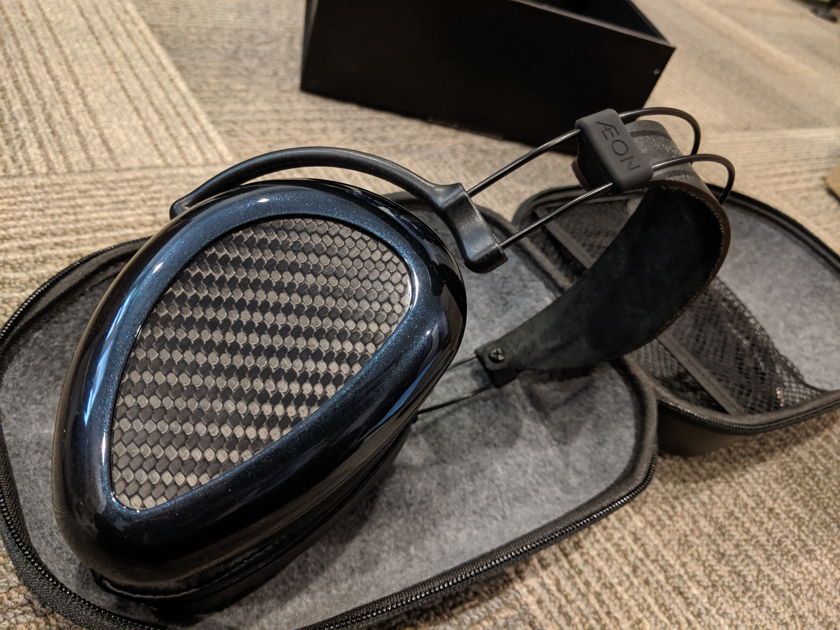 MrSpeakers Aeon Flow Closed-Back Headphones