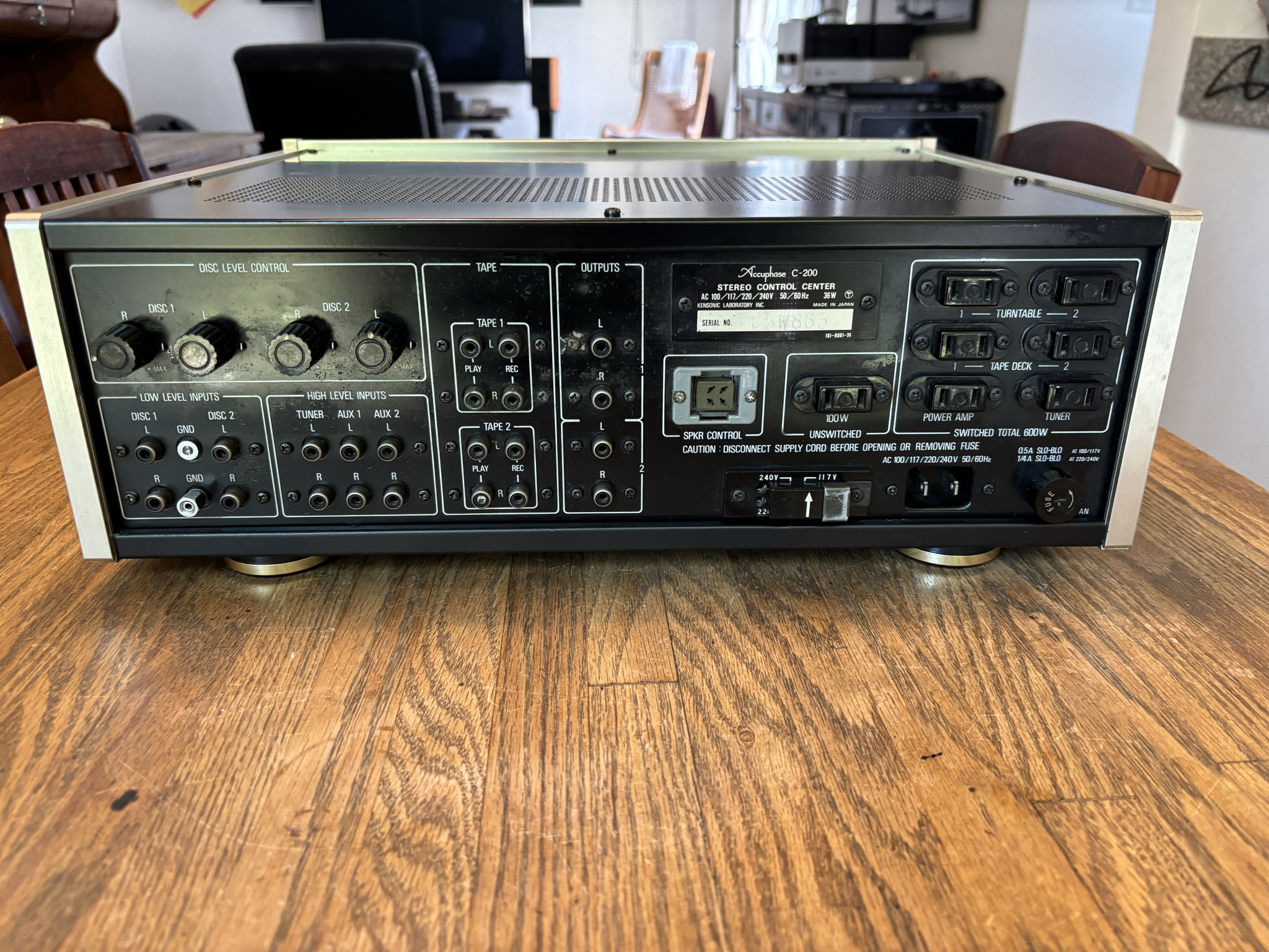 Accuphase C-200  Preamp   (beautiful)! 6