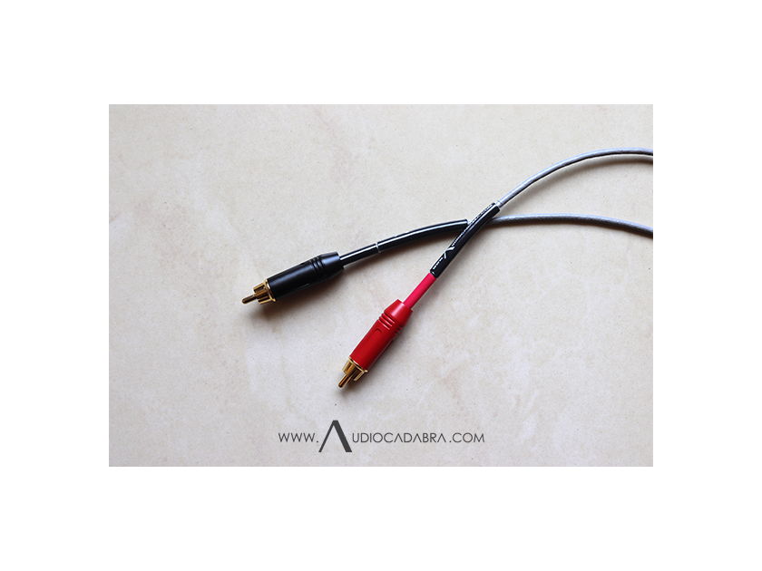 Audiocadabra Xtrimus™ Solid-Silver SuperQuiet™ RCA Cables