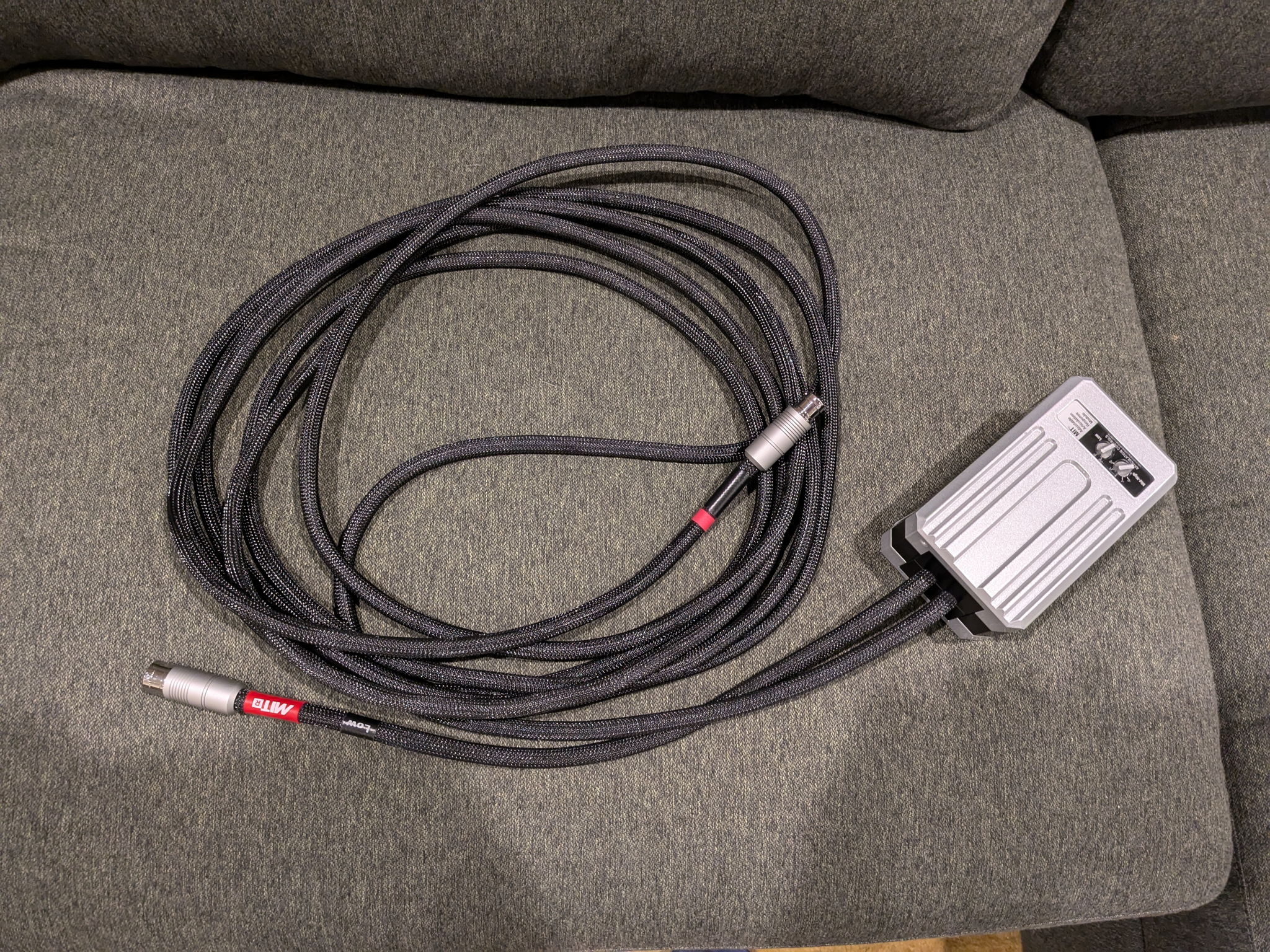 MIT Cables Oracle MA-X SHD Pro XLR 8M 2