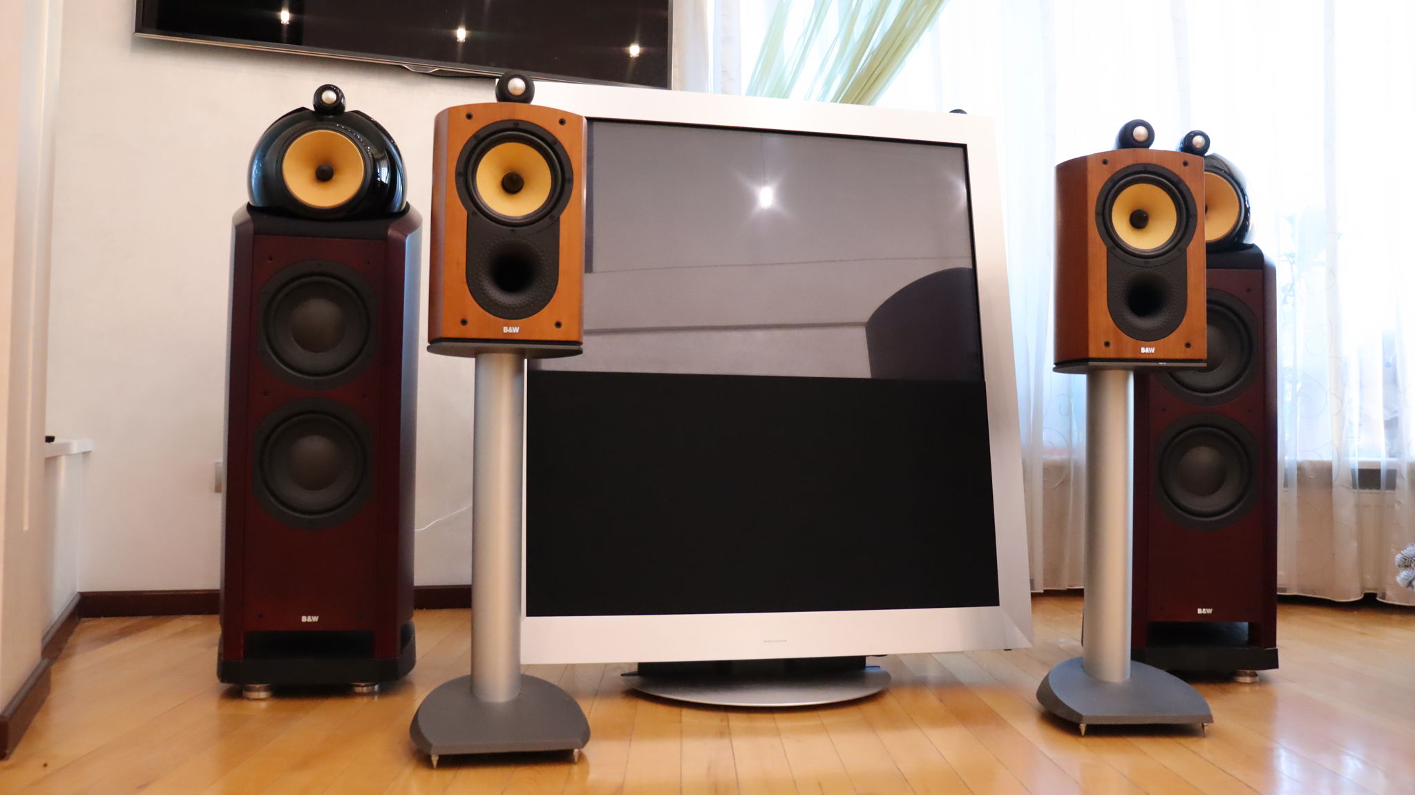 B&W (Bowers & Wilkins) Nautilus 802 Speakers Cherrywood...