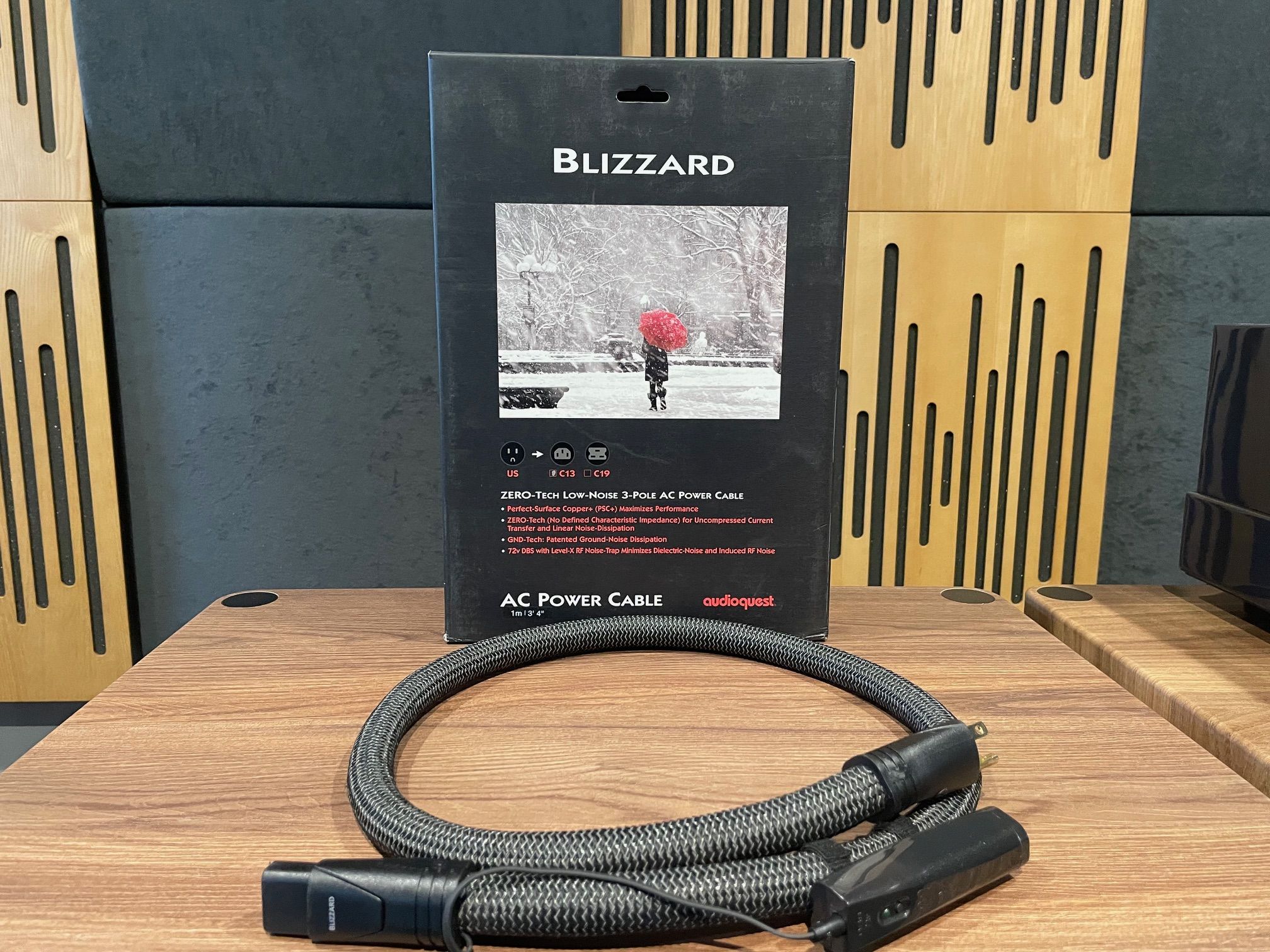ケーブル・シールド audioquest 2.0 Cplug Cplug. AudioQuestNRG-Y2_grande.jpg?v=