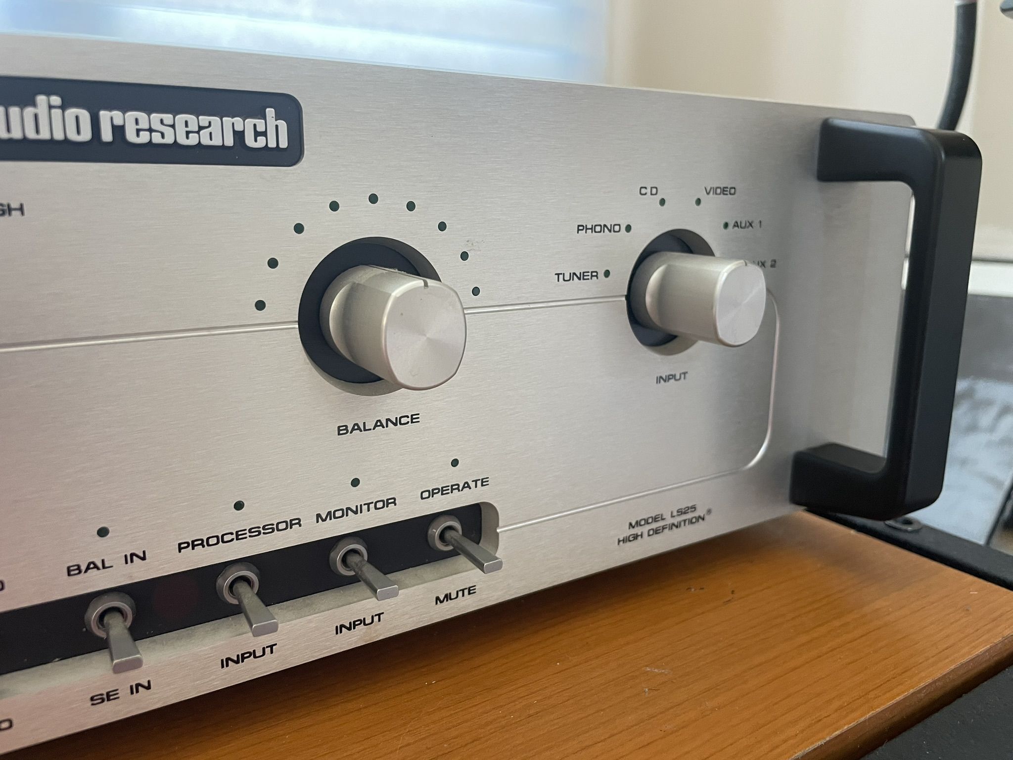 Audio Research LS25 with Remote 7