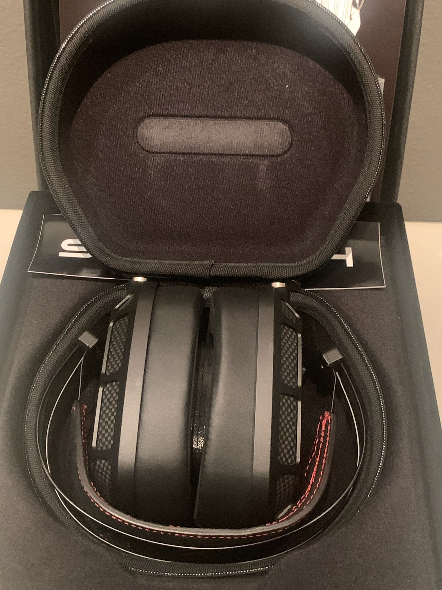 DAN CLARK AUDIO STEALTH HEADPHONES! 3