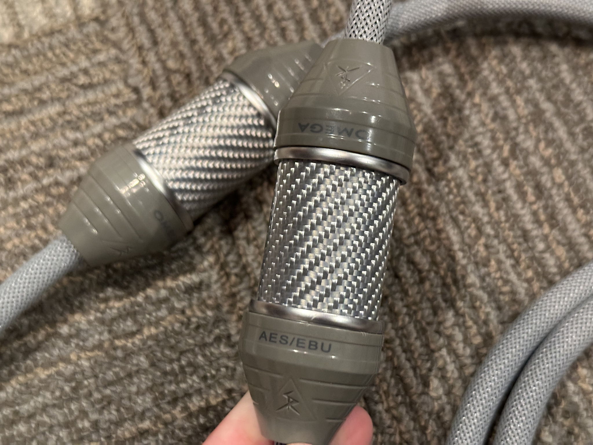 Shunyata Omega AES/EBU Cable (XLR, 2.5M) 2