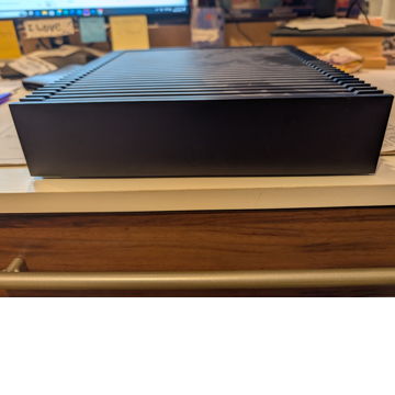 ★未使用品　Roon社 Nucleus+ Rev.B ミュージックサーバー Roon Nucleus+ 販売価格 275,000円（税込） | Audio Pro Shop Kusakabe