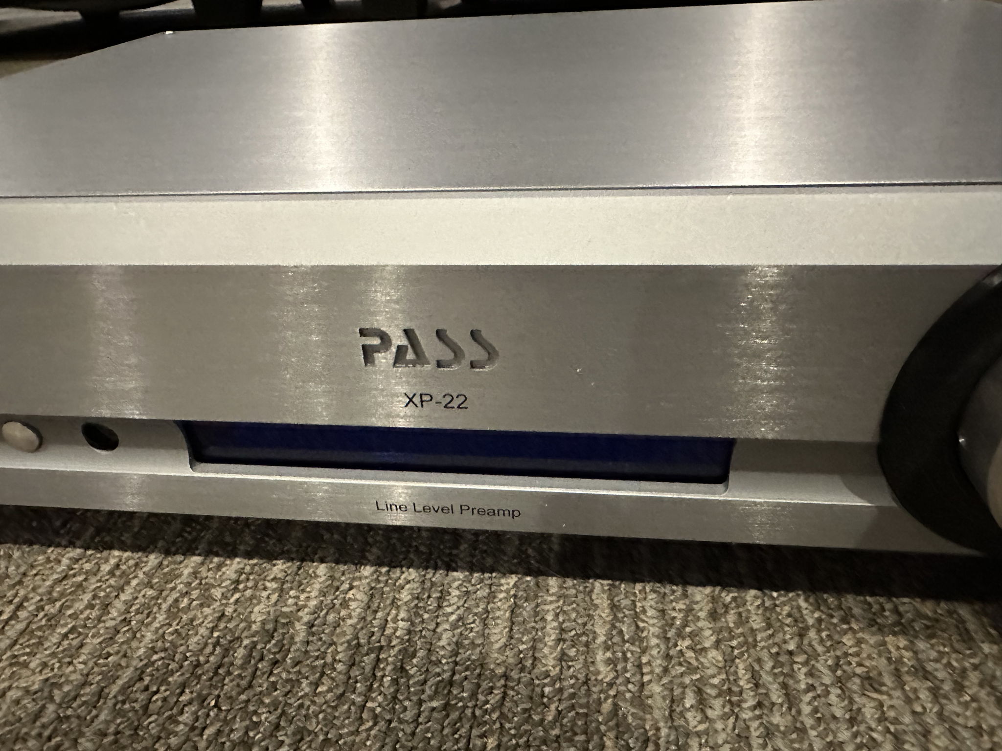 Pass Labs XP-22 Preamplifier (Silver) 6