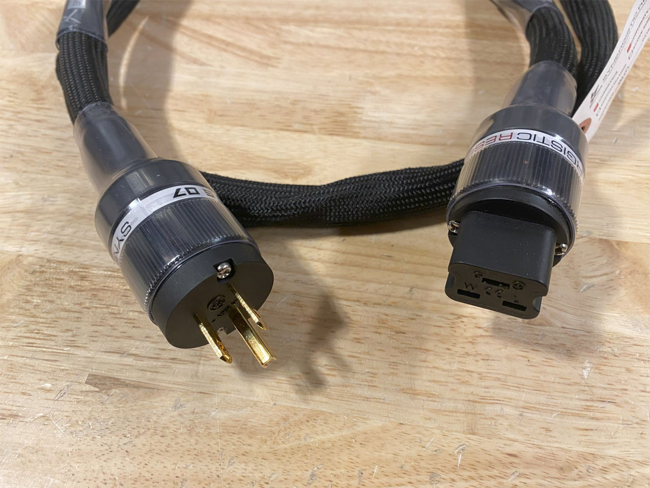 Synergistic Research Foundation SX High Current power cord with 20A IEC