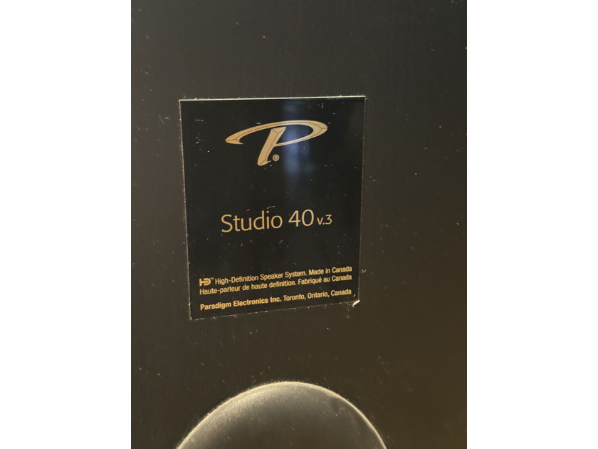 Paradigm Studio 40 v3