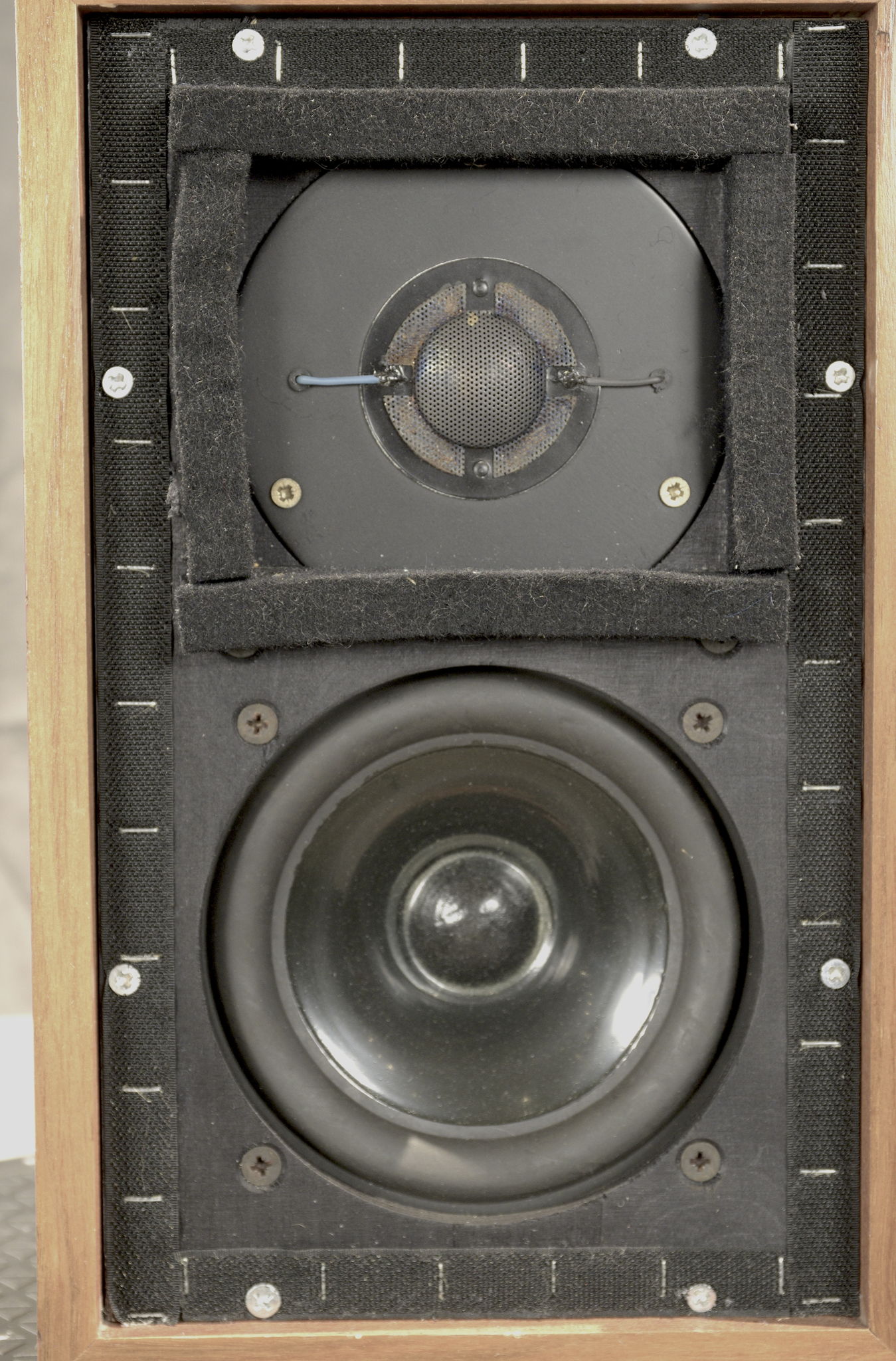 Rogers Loudspeakers UK Ltd. LS 3/5A  Circa 1977/78  (LI... 7