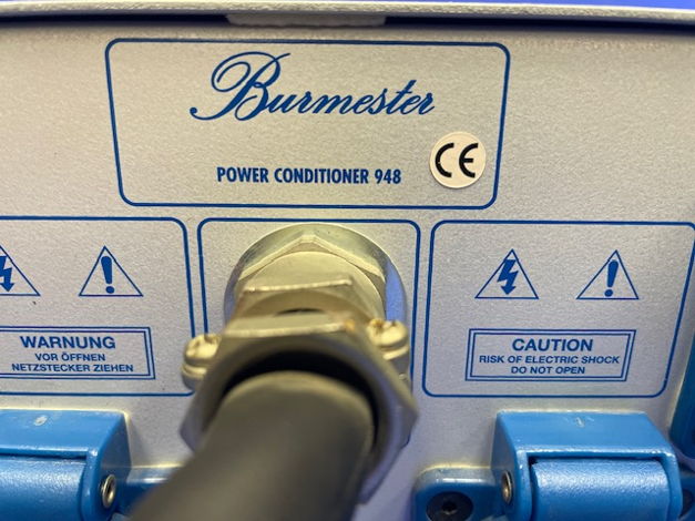 Burmester Power Conditioner 948  110 USA or  220V  Worl...