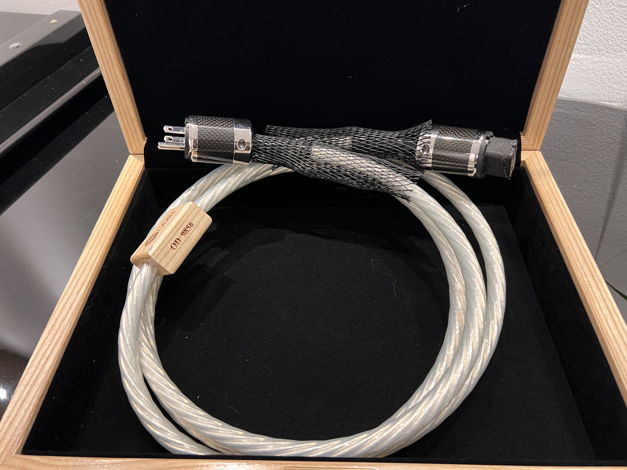 Nordost ODIN Power Cord 2.5m, 20Amp - ORIGINAL and in i...